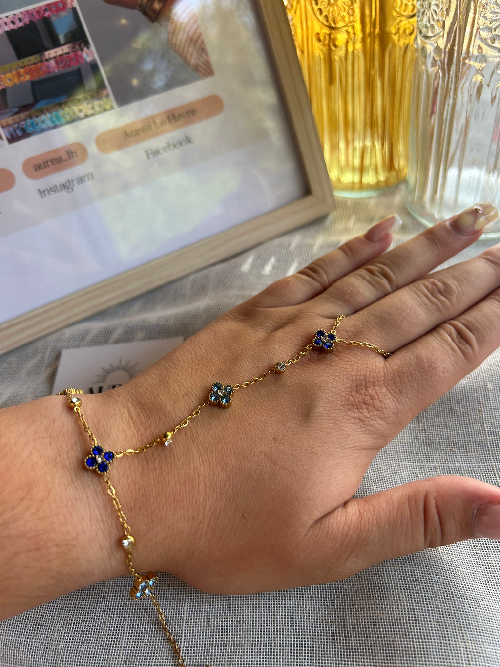 chaine de main alma bleu