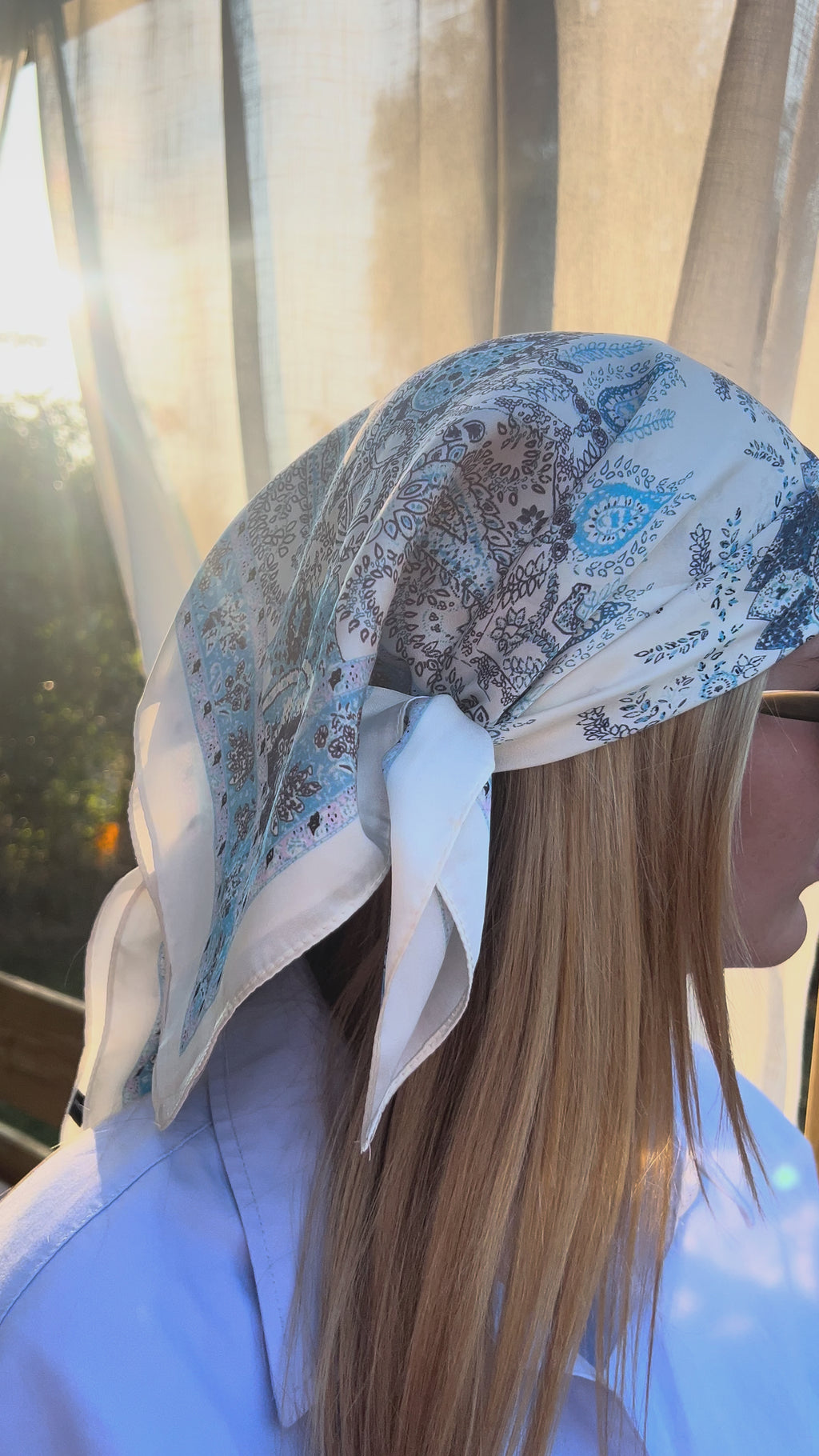 foulard Melania 🩵