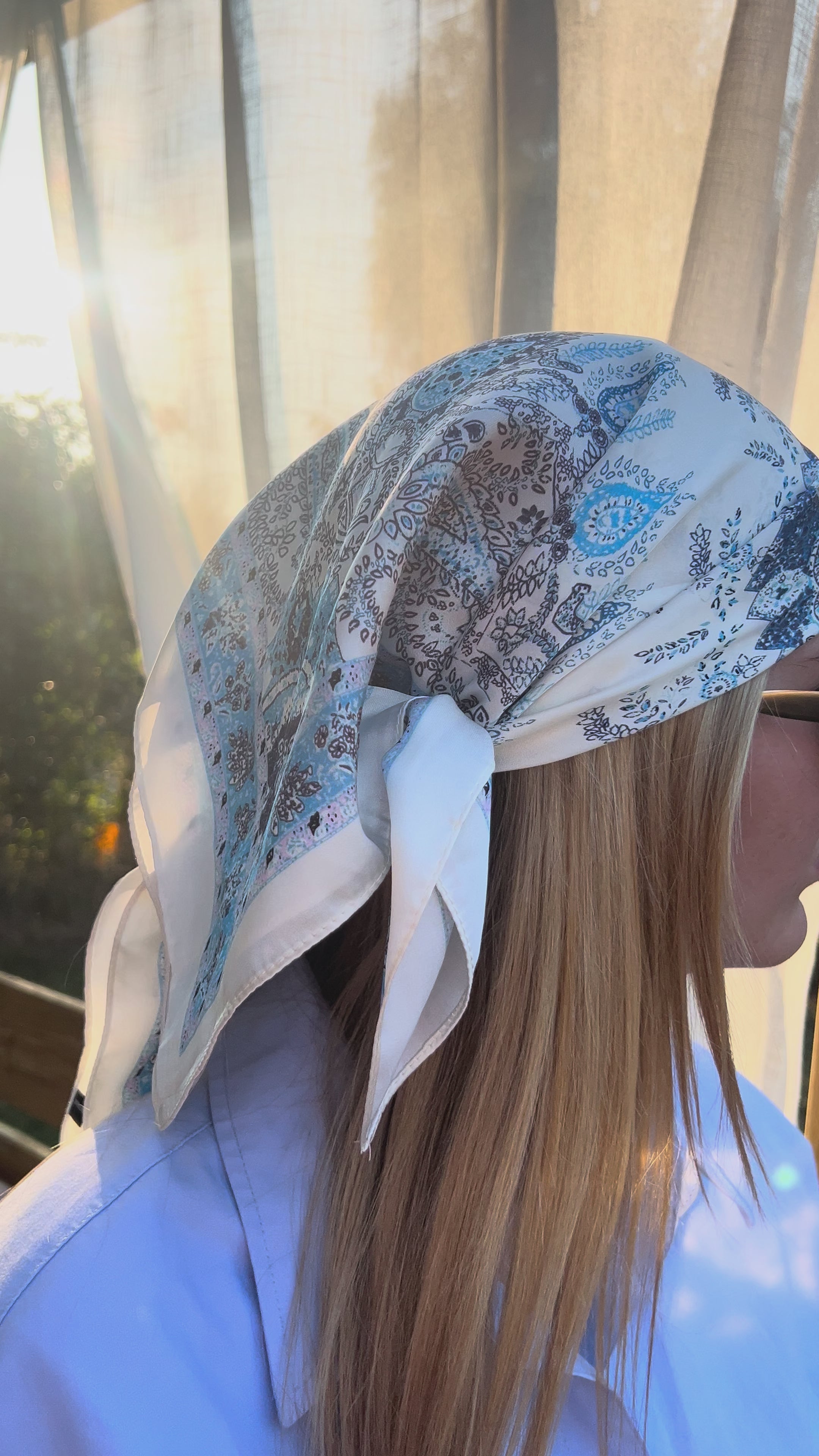 foulard Melania 🩵